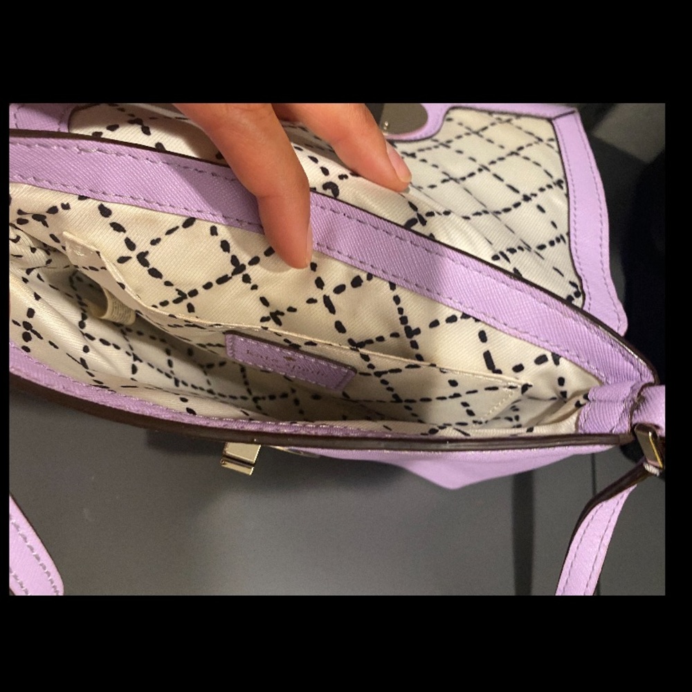 Lavender Kate Spade cross body - Picture 5 of 6